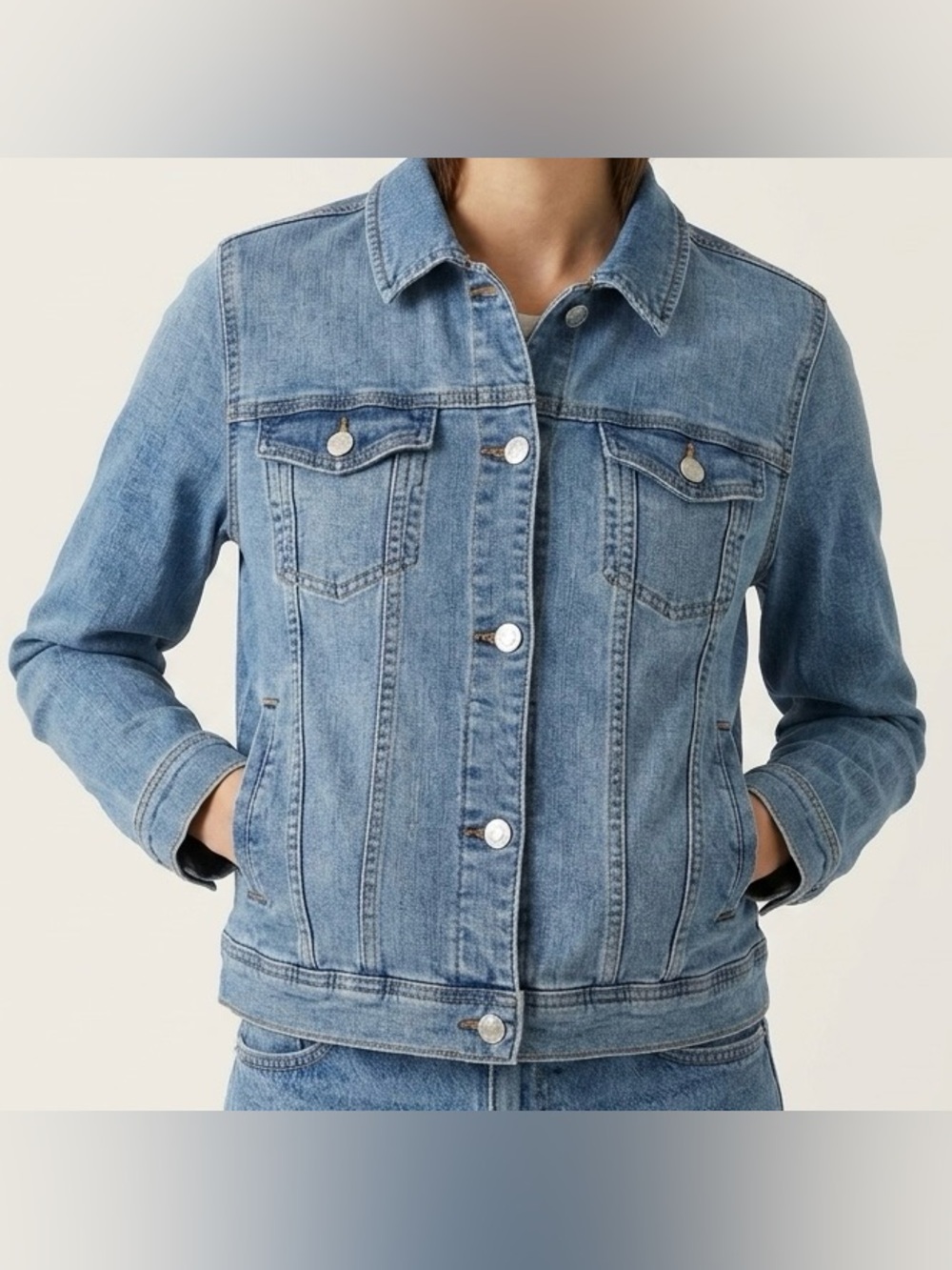 MNG Mango Denim Jeans Jacket Women’s Size L USA Blue Wash Stretch Classic